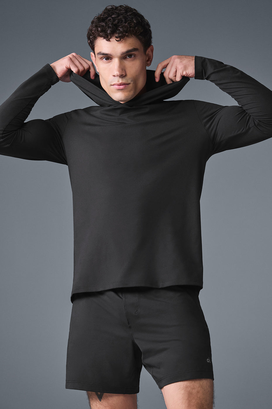 Conquer Reform Long Sleeve With Hood - Black