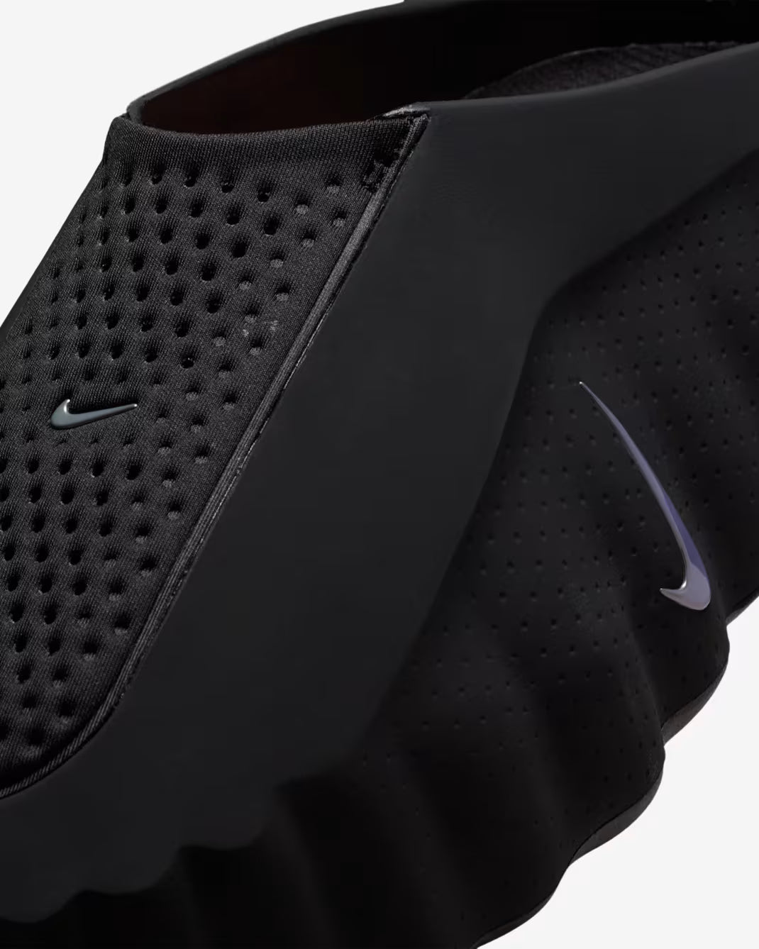Nike Mind 001