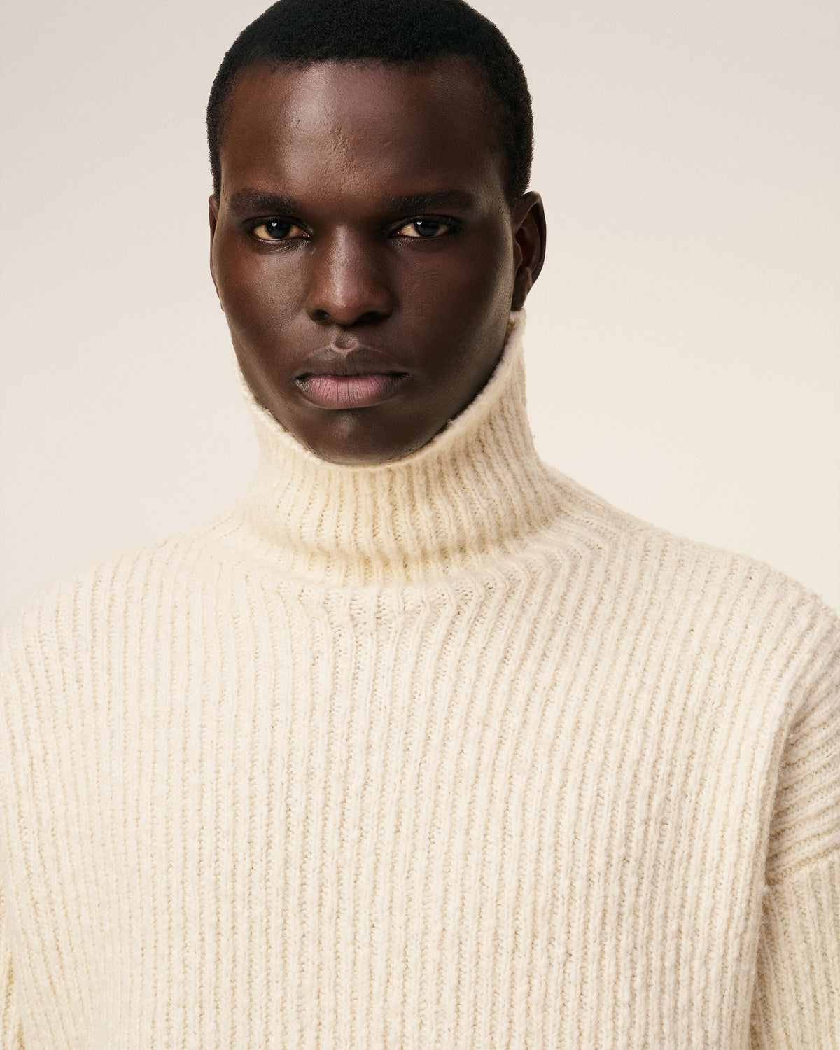 Pull Blanc Col Cheminée En Laine